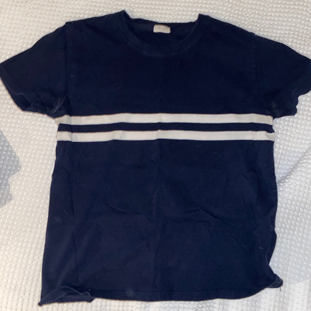 Brandy Melville Tshirt